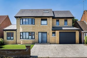 Photo 14- click for photo gallery